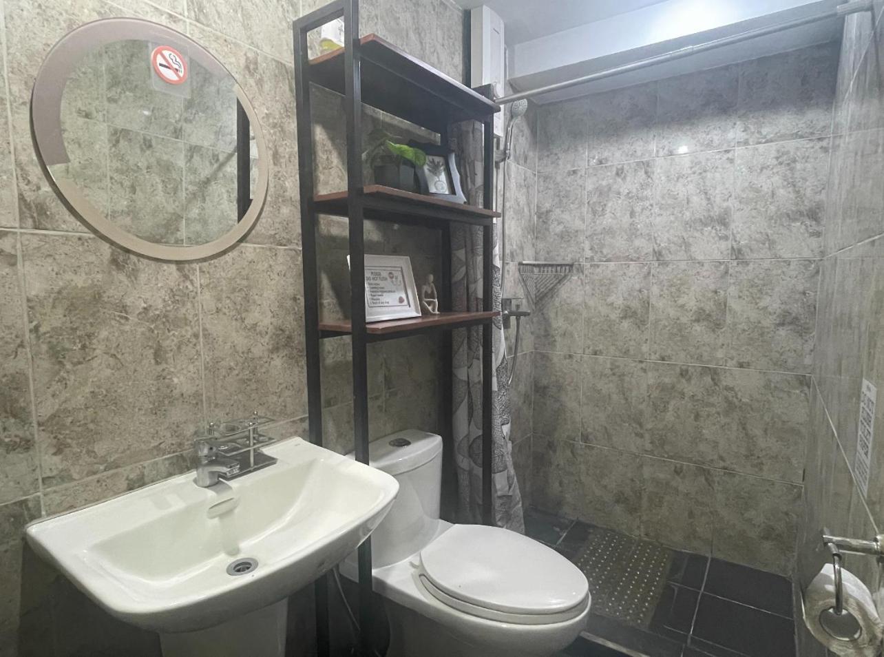 Spacious 1 Bedroom Unit Forbeswood Heights Taguig Exterior photo